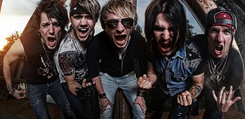 Segment: „S novým singlem chceme vidět tisíce rukou!“